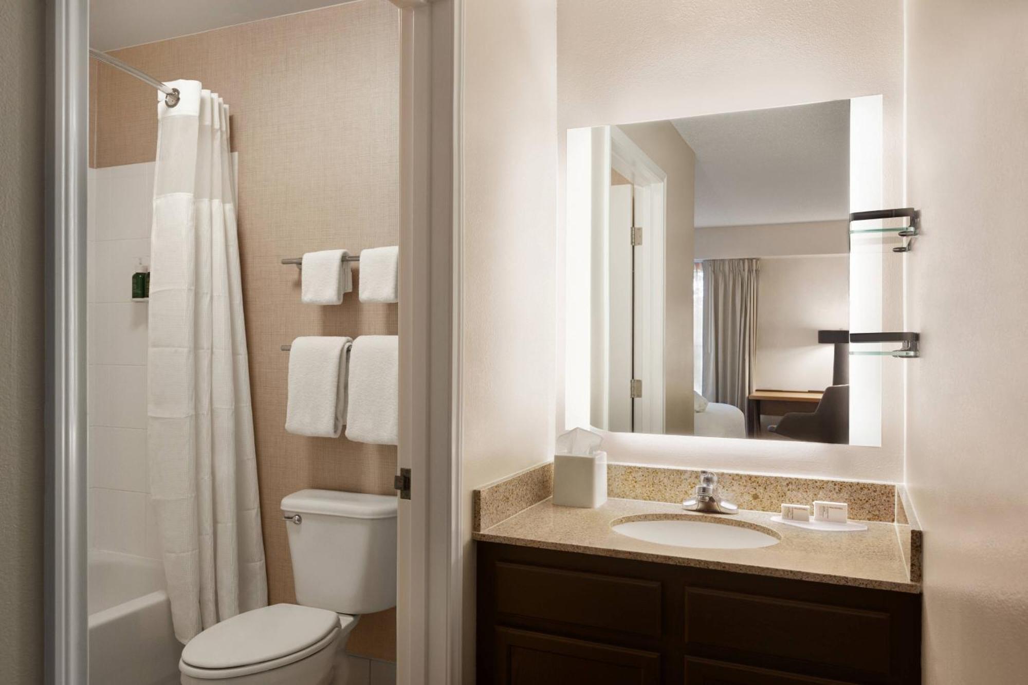 Residence Inn By Marriott Chicago / Bloomingdale Exterior photo
